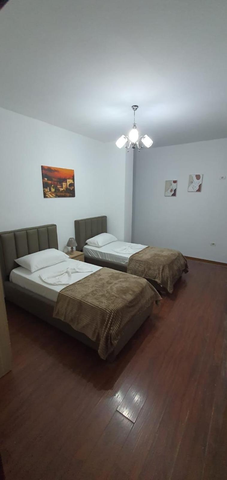 City Center Apartment Shkodra Kültér fotó